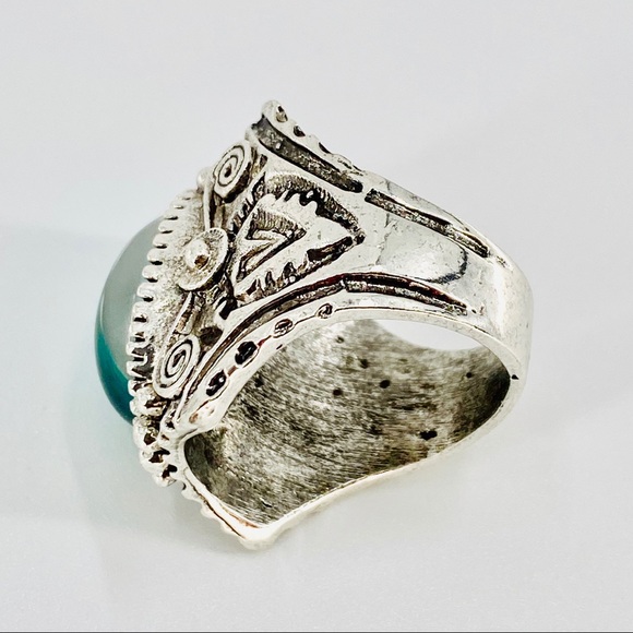 LAST CHANCE! -Bohemian Antique Silver Opal Ring - Picture 6 of 6